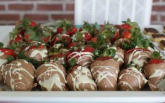 Chocolate Covered Strawberries by Bradford Catered Events